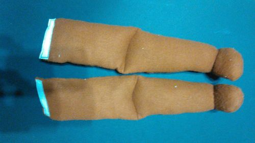 Legs for mini-size puppet